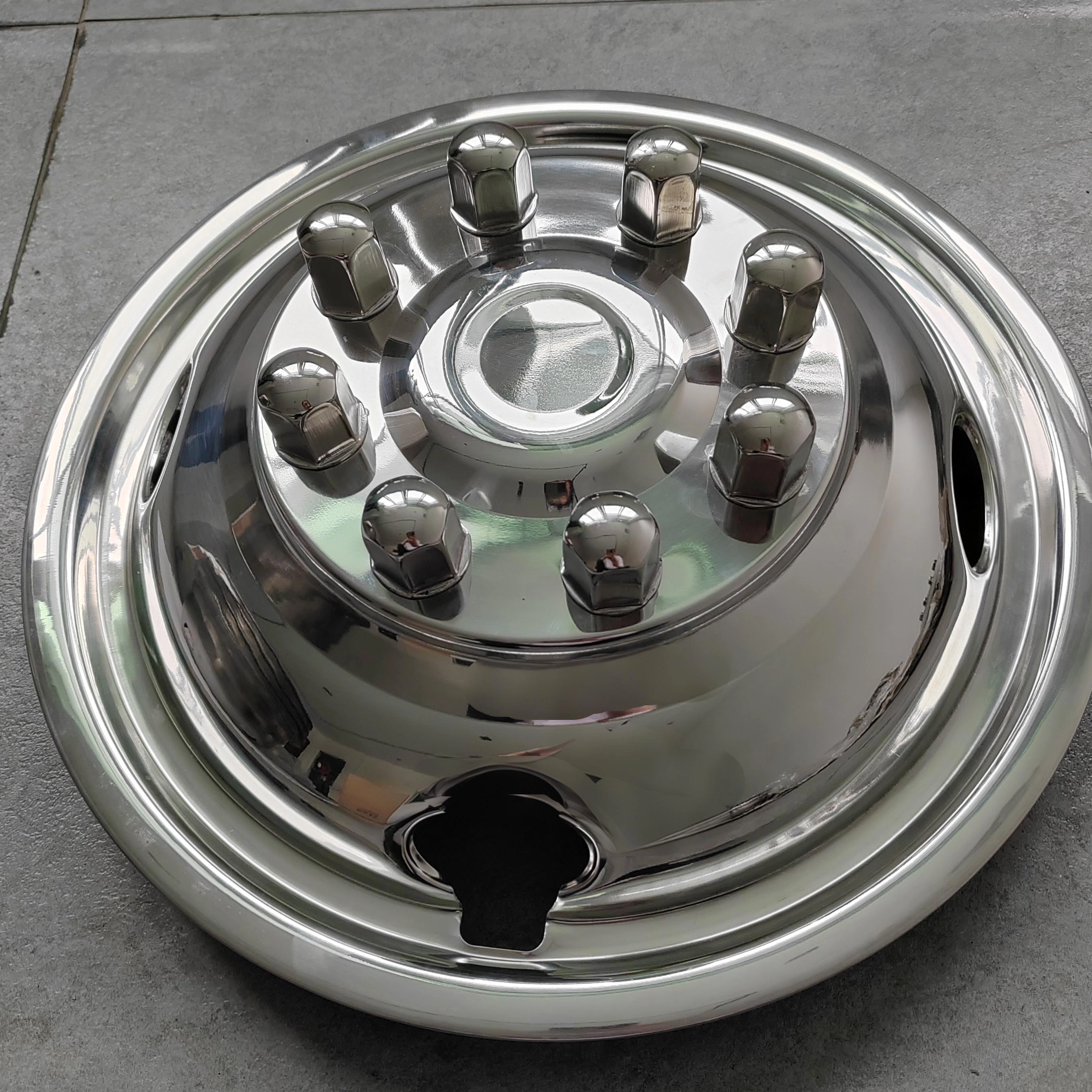 304 Stainless Steel Hubcaps_2703_2703.jpg